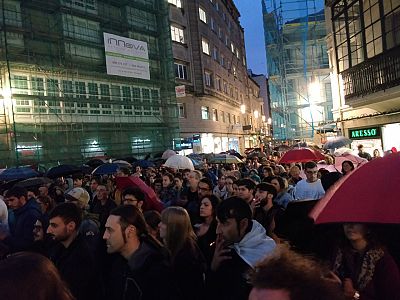 17-10-16 LumesNuncaMaisPontevedra02.jpeg